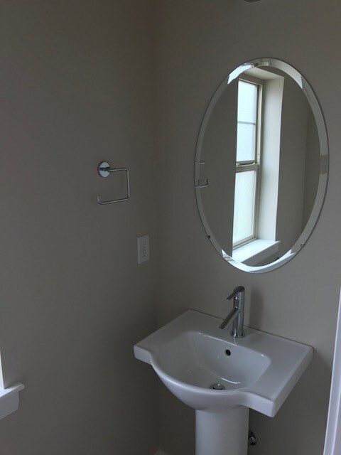 Foto del edificio - 701 Springside Ln