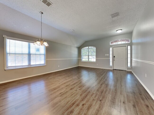 Building Photo - 2702 Hearthside Ln