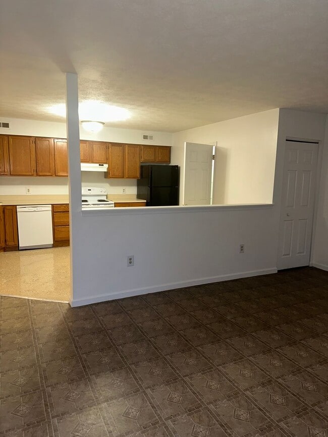 Photo - 215 S Eaton St Apartment