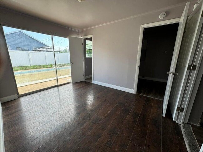 Foto del edificio - 611 53rd St
