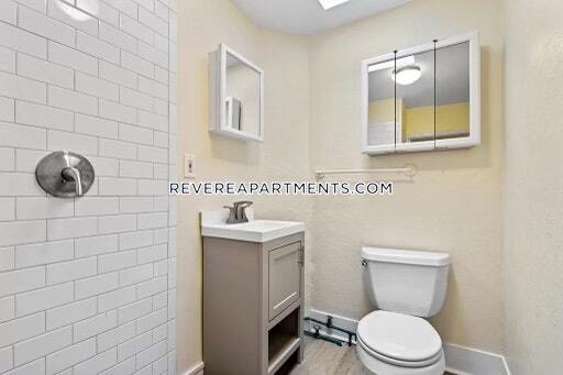 Foto del edificio - 143 Campbell Ave