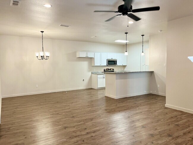 Foto del edificio - 2735 137th St