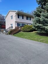 Building Photo - 720 Barron Blvd