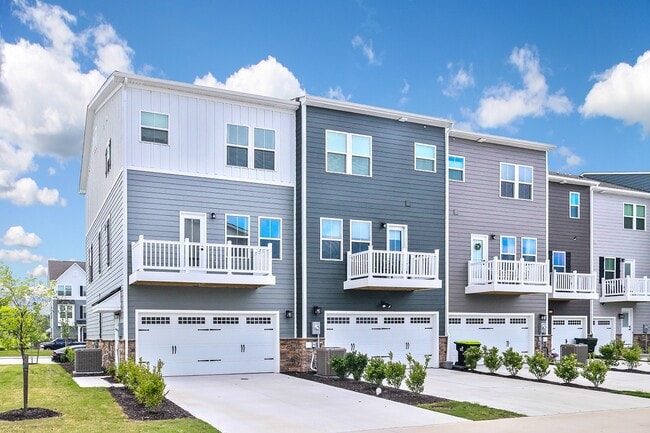 Building Photo - 100 Fost Blvd