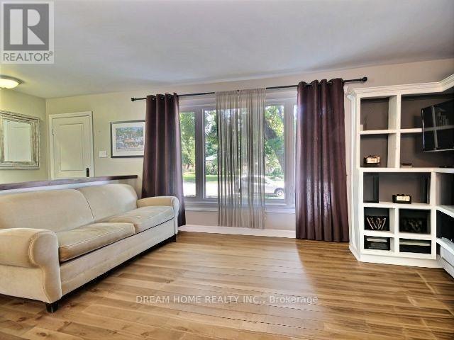 Building Photo - 110 Johnson St