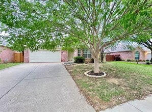 Building Photo - 2817 San Felipe Dr