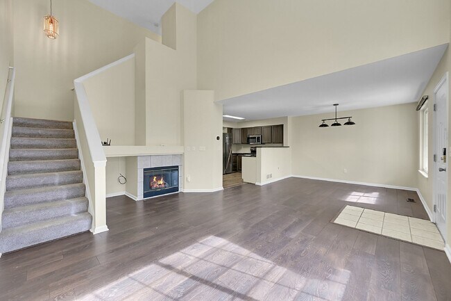Building Photo - $2,670.95 - 2-bed. 2.5-bath Townhome in Westminster with In Unit Laundry!
