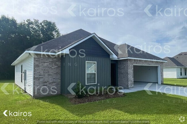 Building Photo - 103 Carencro St