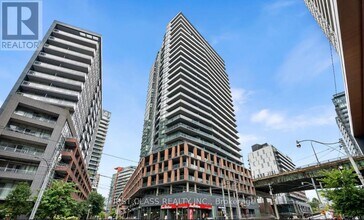 Building Photo - 20 Bruyeres Mews