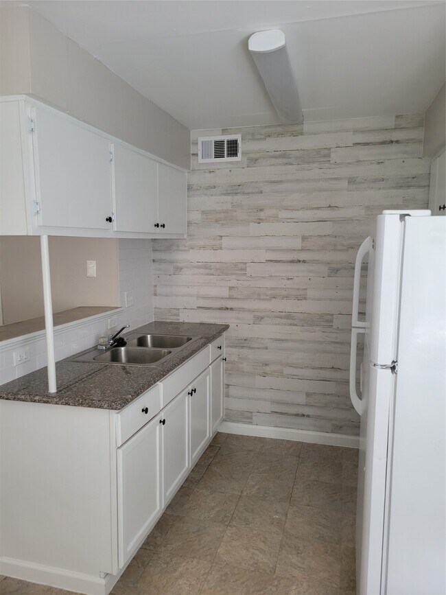 Foto del edificio - 2922 Randolph Rd