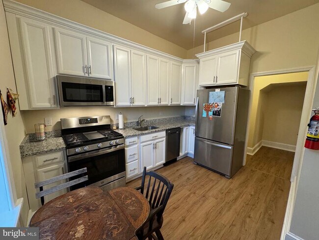 Foto del edificio - 426 Old Lancaster Rd