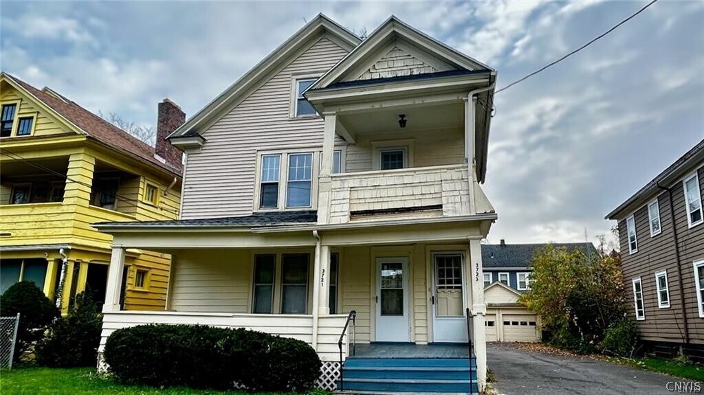 Primary Photo - 3721 S Salina St