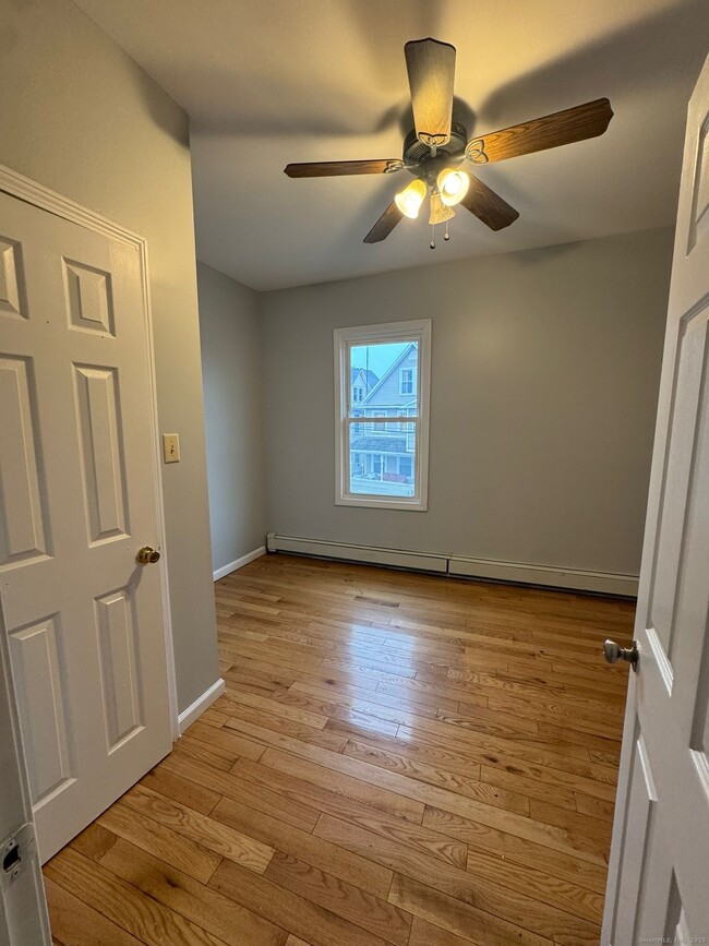 Foto del edificio - 150 Norman St