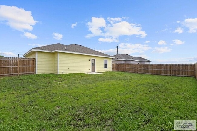 Building Photo - 426 Arroyo Ln