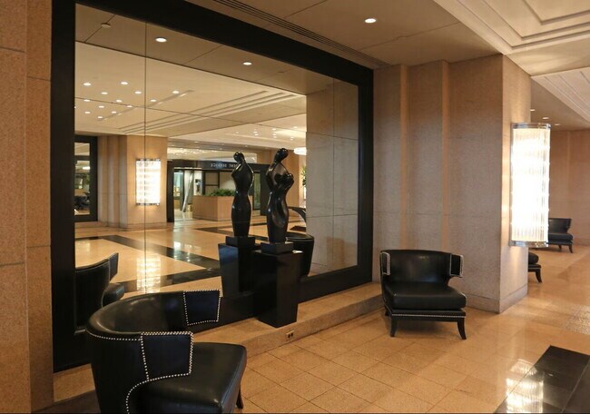Foto del edificio - Luxury Waterfront Condo at The Grand – Miami's Premier Arts & Entertainment District