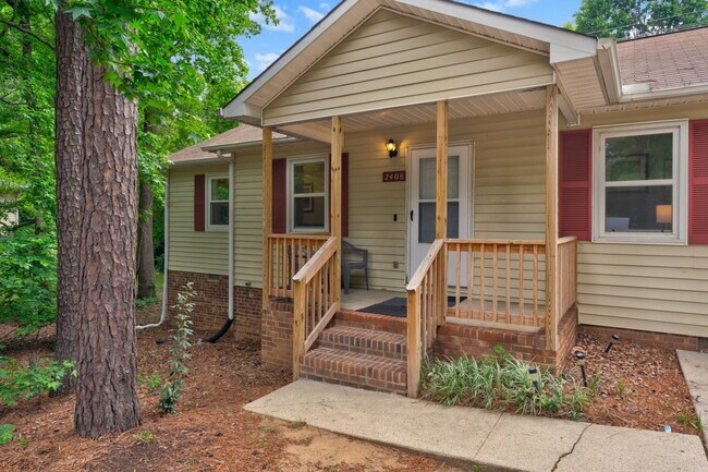 Building Photo - 2408 Shirley St
