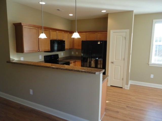 Foto del edificio - 166 Sequoia Dr