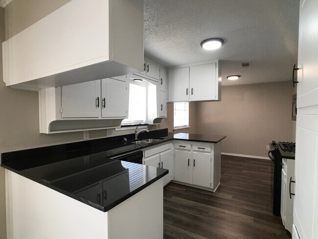 Building Photo - "Watauga Homes for Rent North Fort Worth"