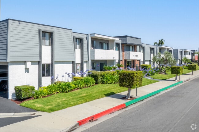 Building Photo - Cypress Park Apartments