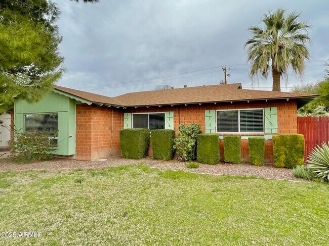 Foto del edificio - 8226 E Sells Dr
