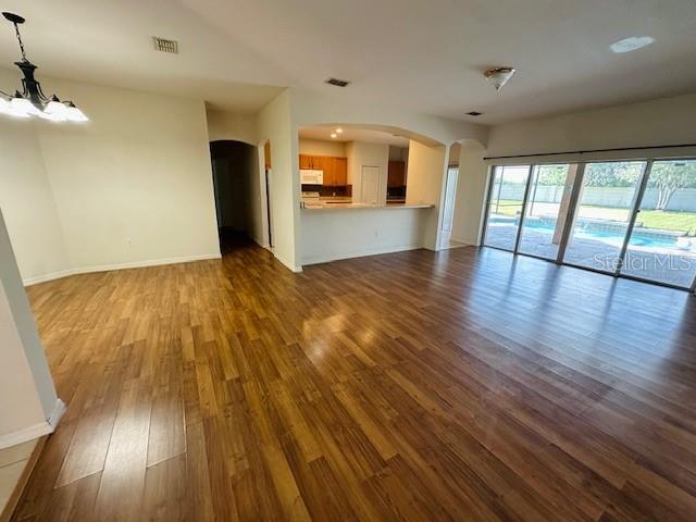 Foto del edificio - 1871 Windward Oaks Ct