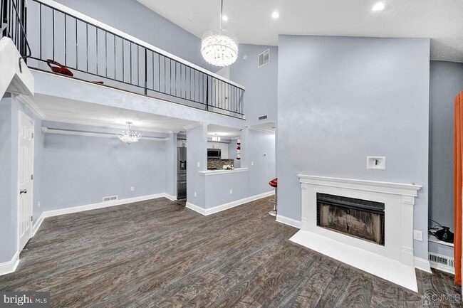 Building Photo - 914 Aspen Dr