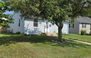 Building Photo - 342 E Beam St