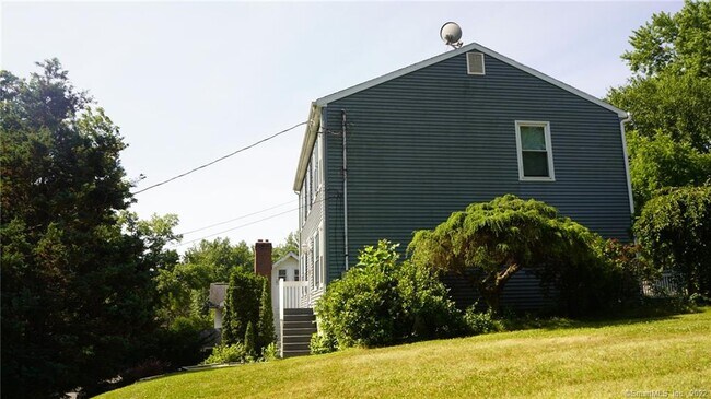 Building Photo - 11 Machalowski Rd
