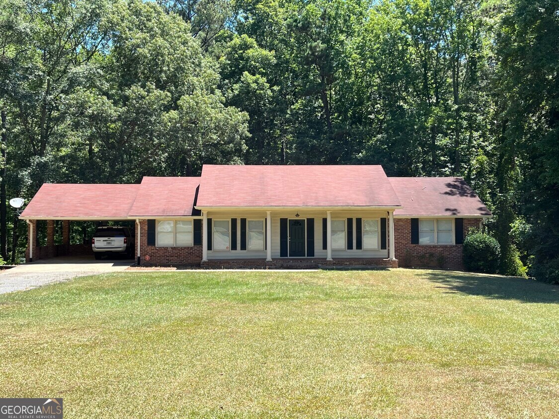 Foto principal - 98 Palmetto Tyrone Rd