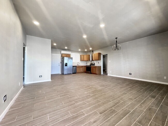 Foto del edificio - Rentals Biz LLC