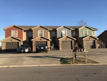 Building Photo - 1723 Thistlewood Dr
