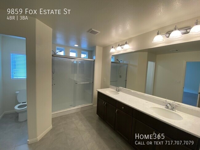 Building Photo - 9859 Fox Estate St