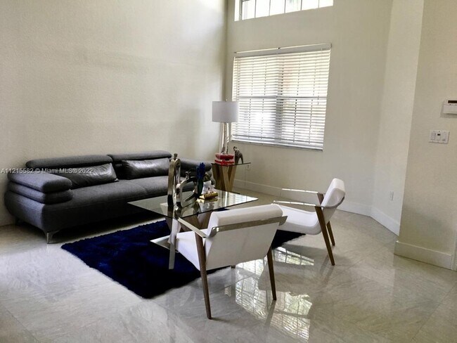 Foto del edificio - 1225 NW 167th Ave