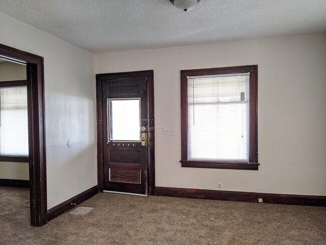 Foto del edificio - 812 18th St