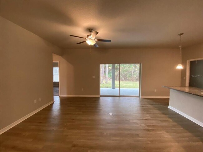 Building Photo - 5350 San Luis Terrace