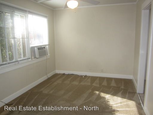 Building Photo - 214 N Olive St