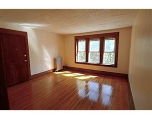 Building Photo - 8 Leyfred Terrace