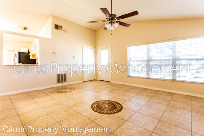 Building Photo - 3 br, 2 bath House - 5201 Yaupon Street