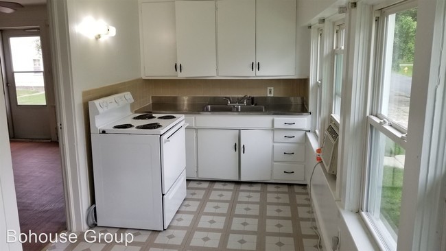 Foto del edificio - 7501 Bradbury Ave