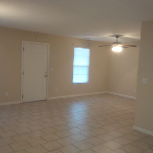 Foto del edificio - 513 N Germantown Rd