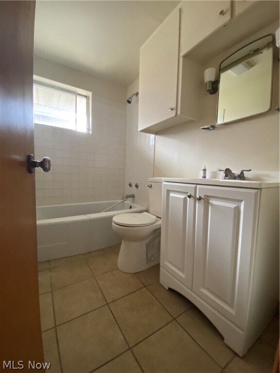 1501 Eastland Ave SE, Warren, OH 44484 Room for Rent in Warren, OH