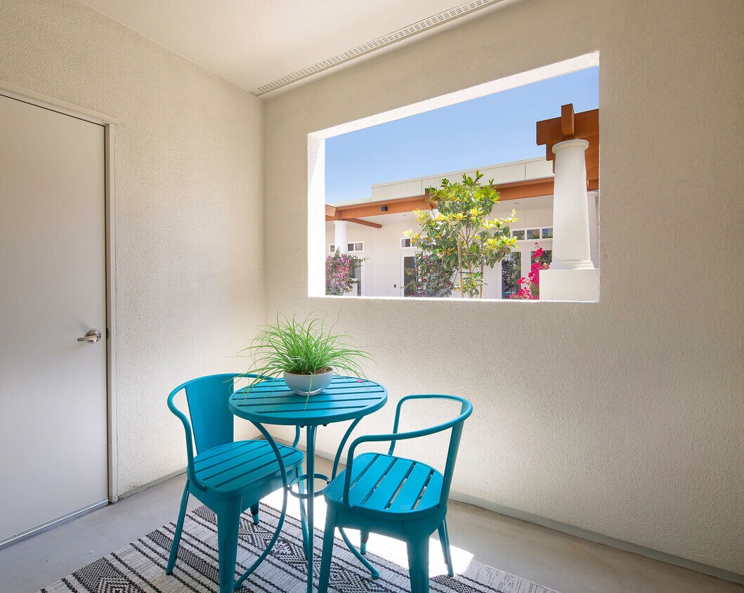 The Seaton Apartments Apartments in San Diego, CA Westside Rentals