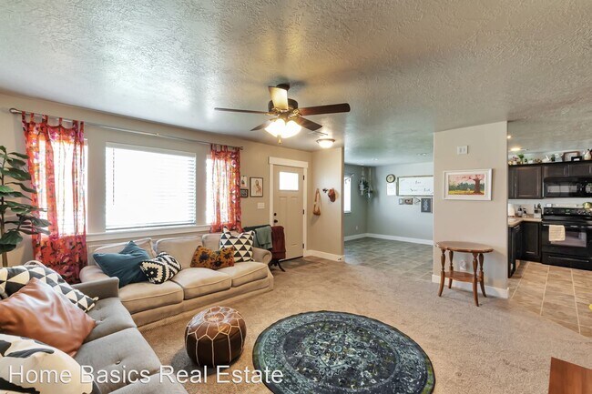 Foto del edificio - 4 br, 2.5 bath House - 154 N 1325 W
