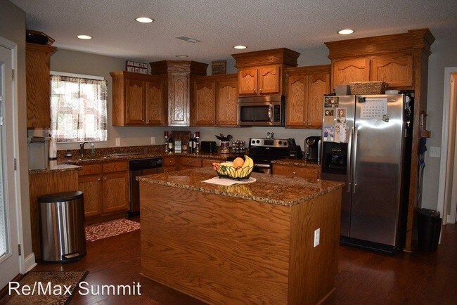 Foto del edificio - 3 br, 2 bath House - 3950 Cantle Drive
