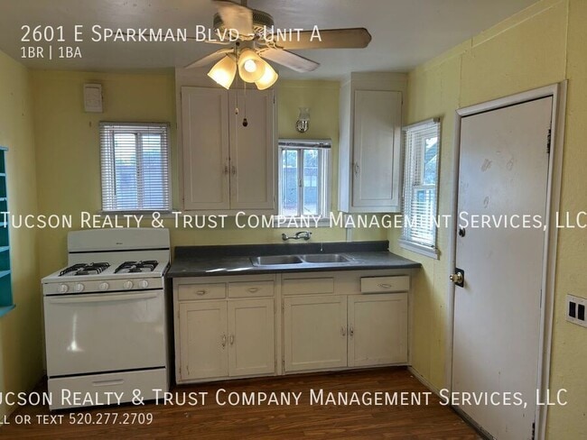 Building Photo - 2601 N Sparkman Blvd