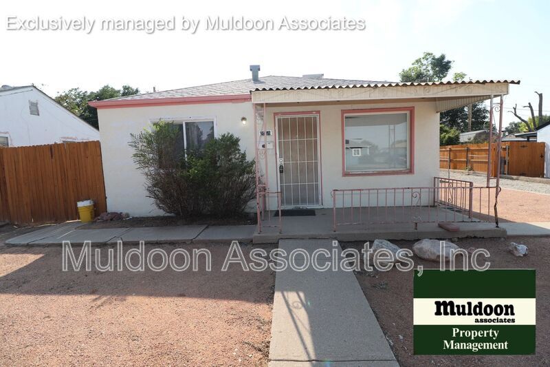 Foto principal - 2561 Camellia St