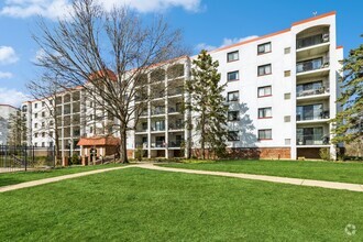 Building Photo - 475 Plum Creek Dr