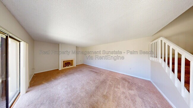 Building Photo - 1118 11th Ct