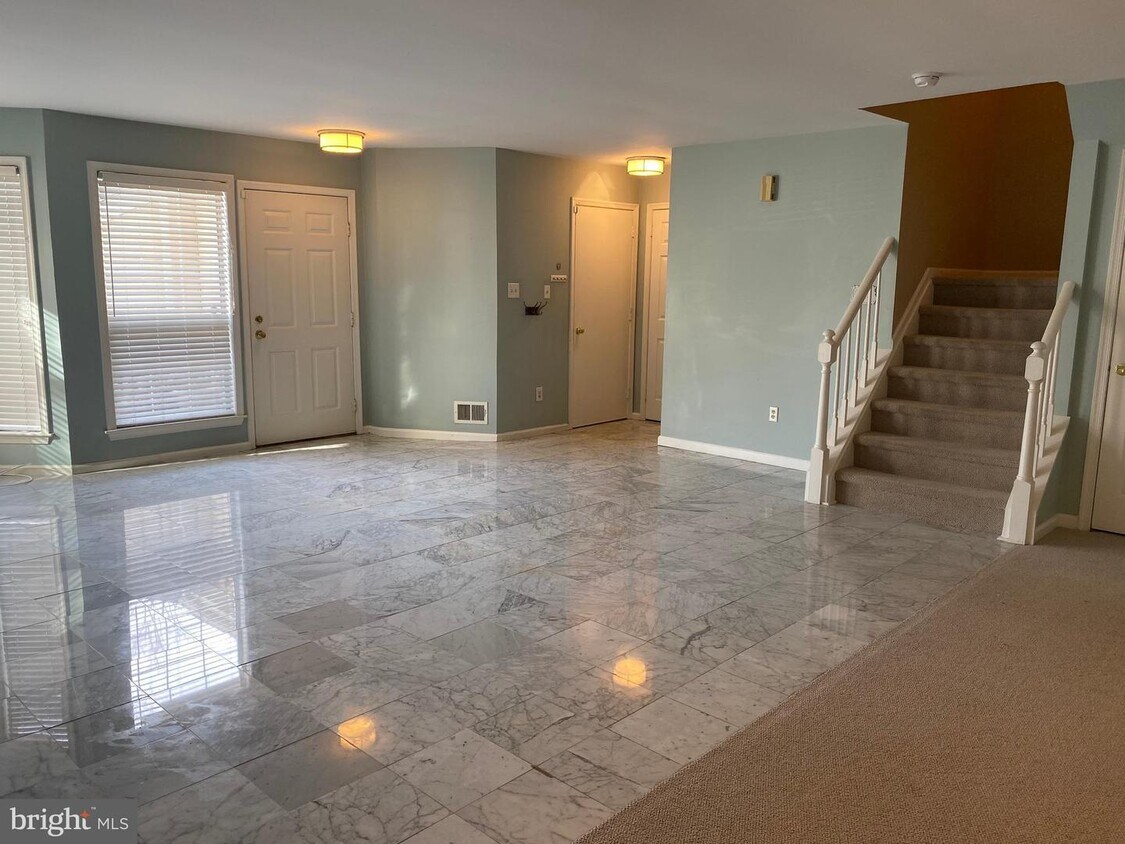 Foto principal - 4 Kensington Ct