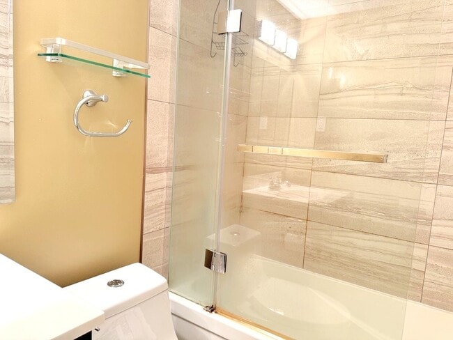 Photo du bâtiment - 6588 Thornberry Crescent